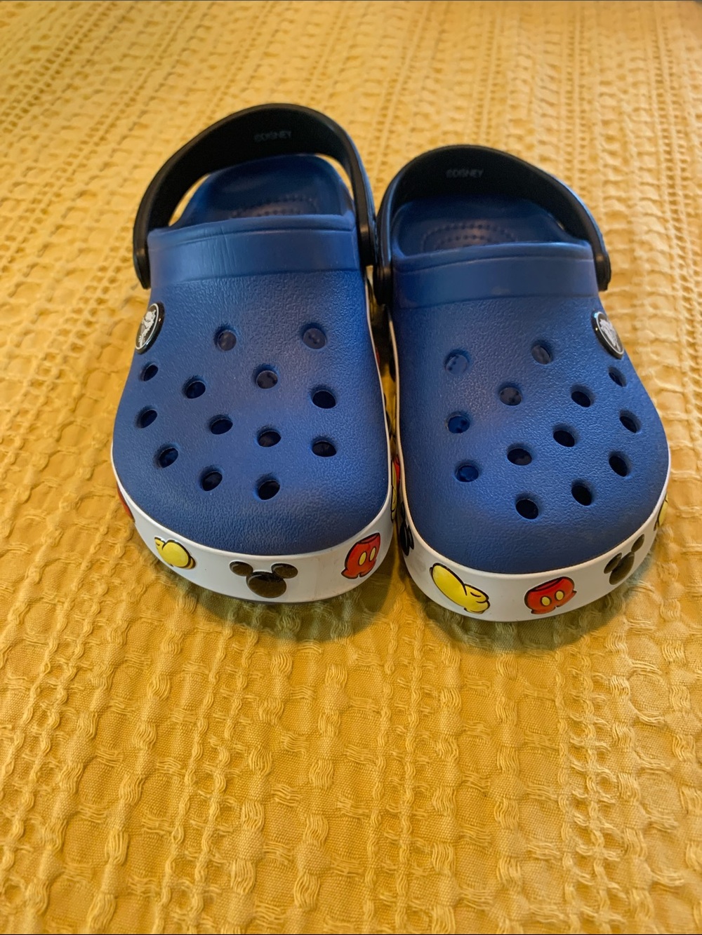 Crocs Kid’s Mickey Mouse Blue Slip-On Clog with Character in Accents sz 10 T